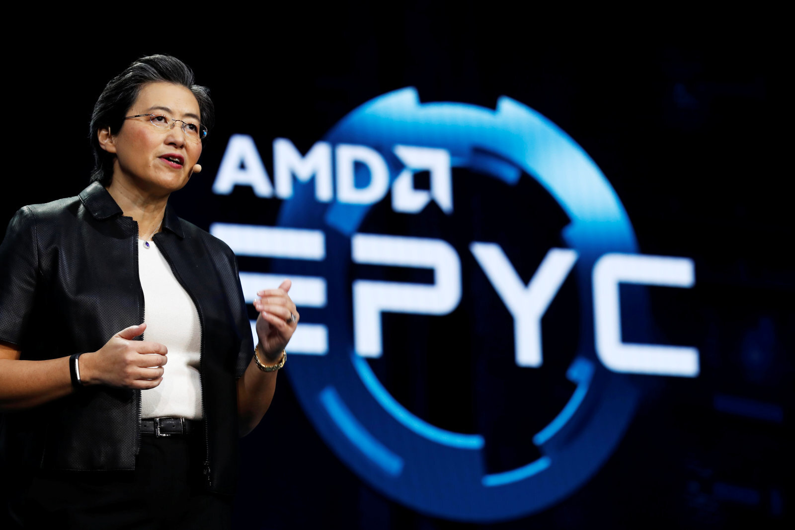 Η AMD αρνείται ότι «έδωσε» ευαίσθητη τεχνολογία x86 CPU στην Κίνα