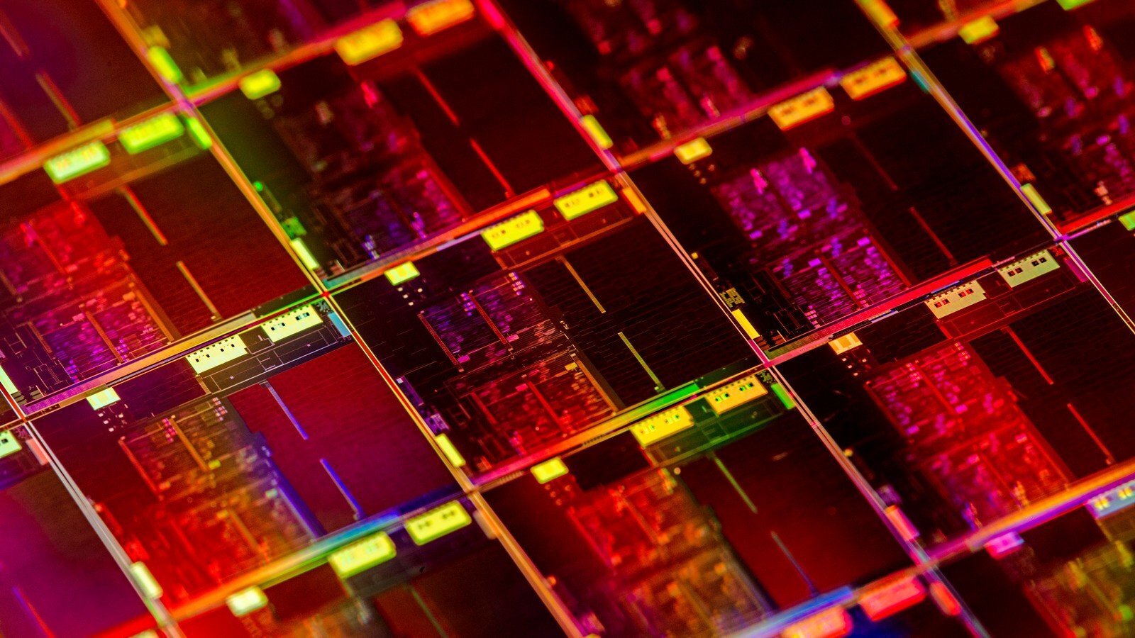 Οι 10ης γενιάς Intel Core για laptops, «Comet Lake», φτάνουν τους έξι πυρήνες αλλά είναι 14nm
