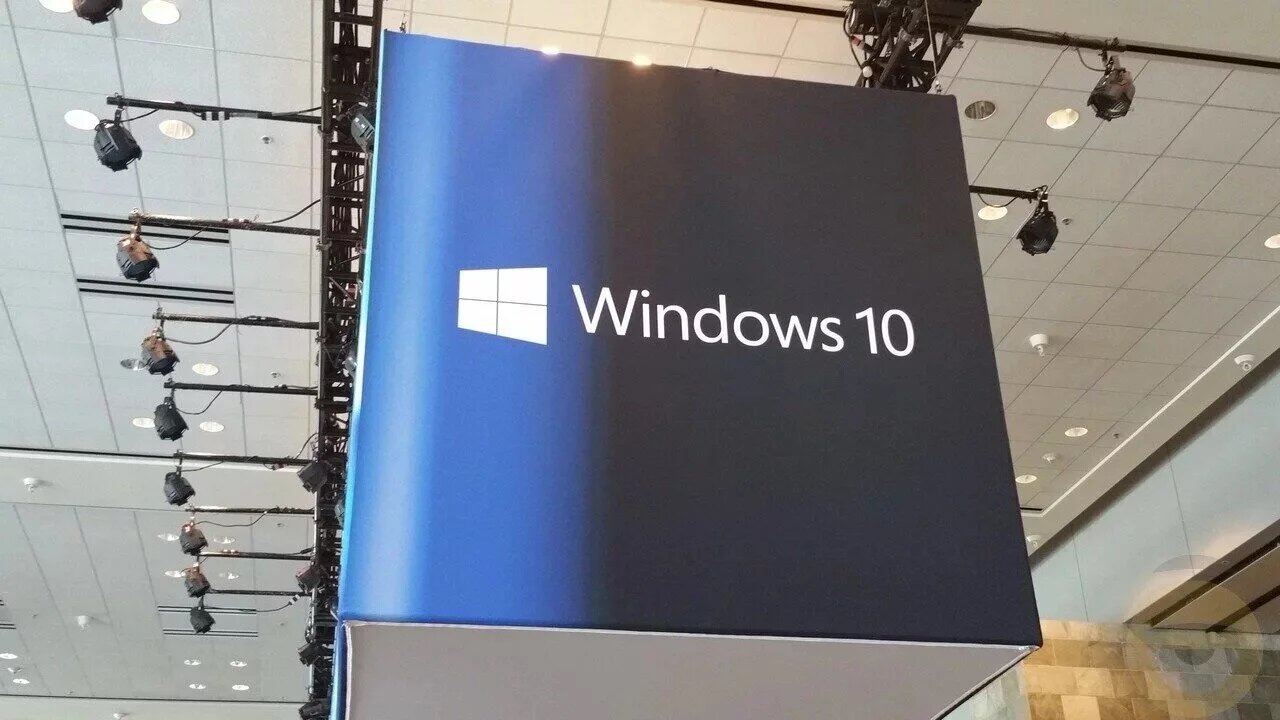 Σε 900 εκατομμύρια συσκευές τα Windows 10