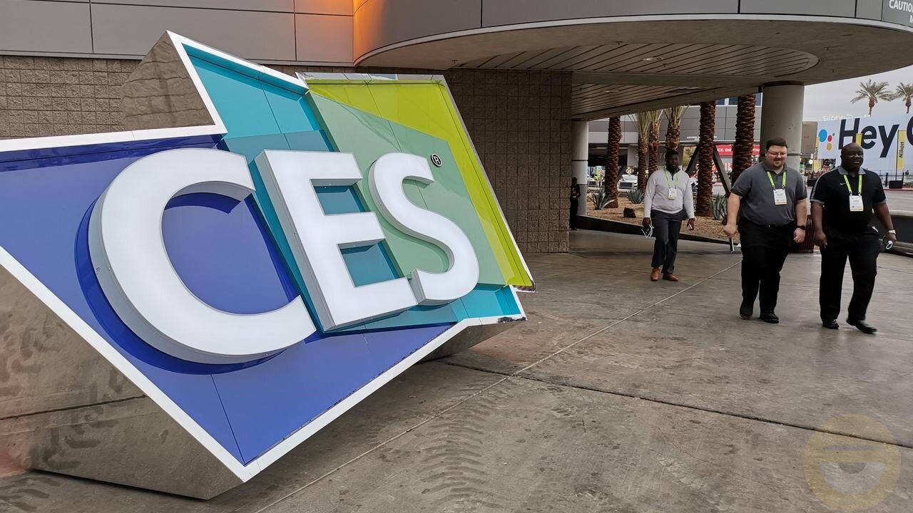 Περισσότερες πληροφορίες για "CES 2020: Η καρδιά της τεχνολογίας χτυπά στο Las Vegas"