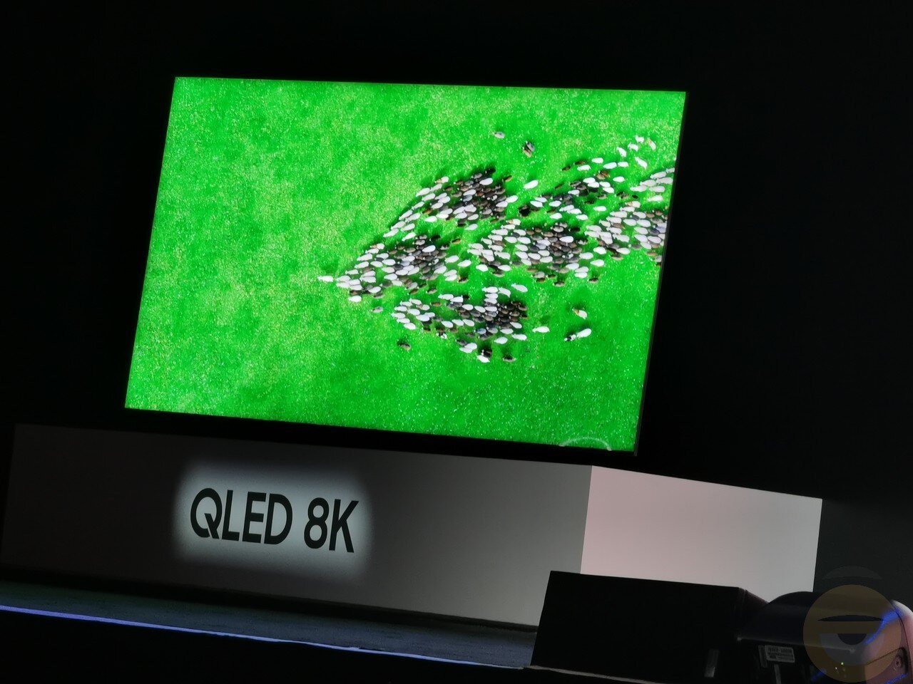 Νέες QLED 8K τηλεοράσεις παρουσίασε η Samsung στην έκθεση CES 2020