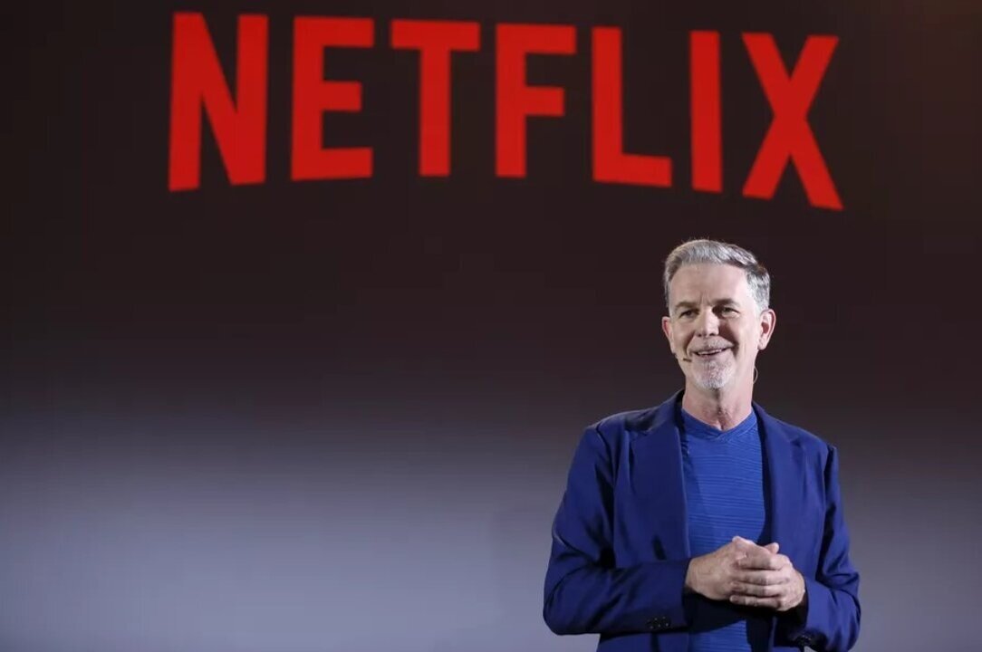 Το Netflix είδε αύξηση 15 εκατομμυρίων συνδρομών αλλά κάνει δεύτερες σκέψεις