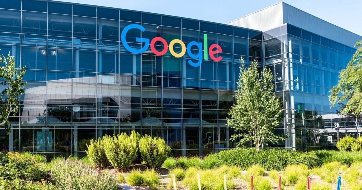 Το Υπουργείο Δικαιοσύνης στις ΗΠΑ διερευνά την κυριαρχία της Google στην «αναζήτηση»