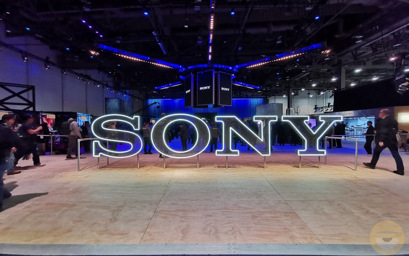 Περισσότερες πληροφορίες για "Λογισμικό της Sony μετατρέπει φωτογραφικές της μηχανές σε webcams"