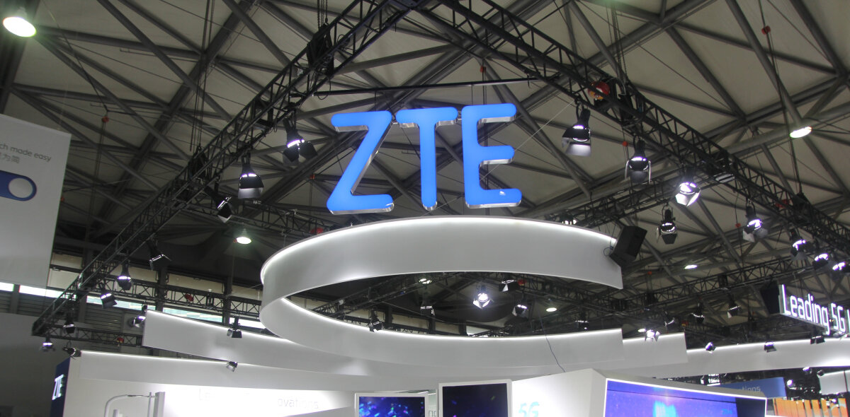 Smartphone με κάμερα κάτω από την οθόνη φέρνει η ZTE τον Σεπτέμβριο