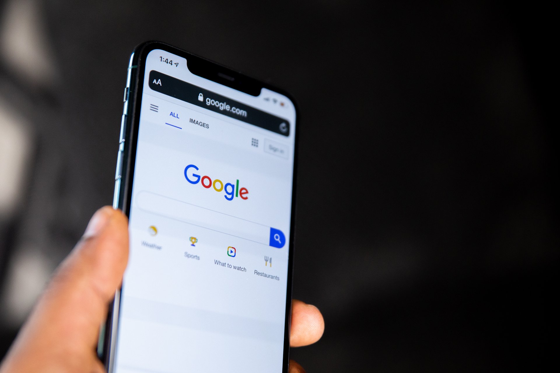 Επανασχεδιάζεται η αναζήτηση της Google σε mobile συσκευές