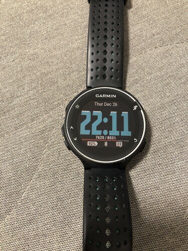garmin forerunner 235 vs xiaomi amazfit stratos 2