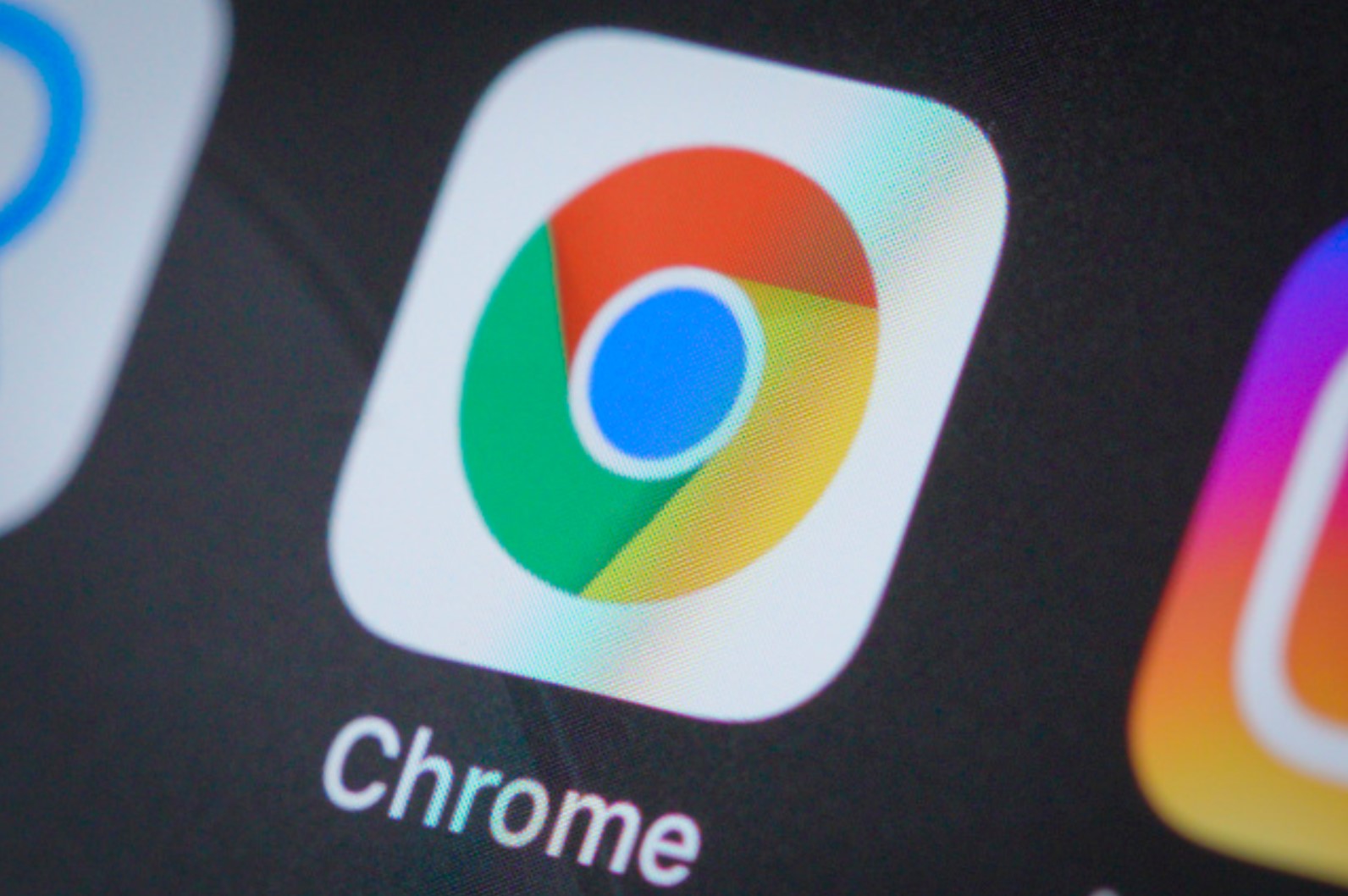 Η Apple κυκλοφορεί extension για τον Chrome που επιτρέπει τη χρήση των αποθηκευμένων κωδικών από το Safari