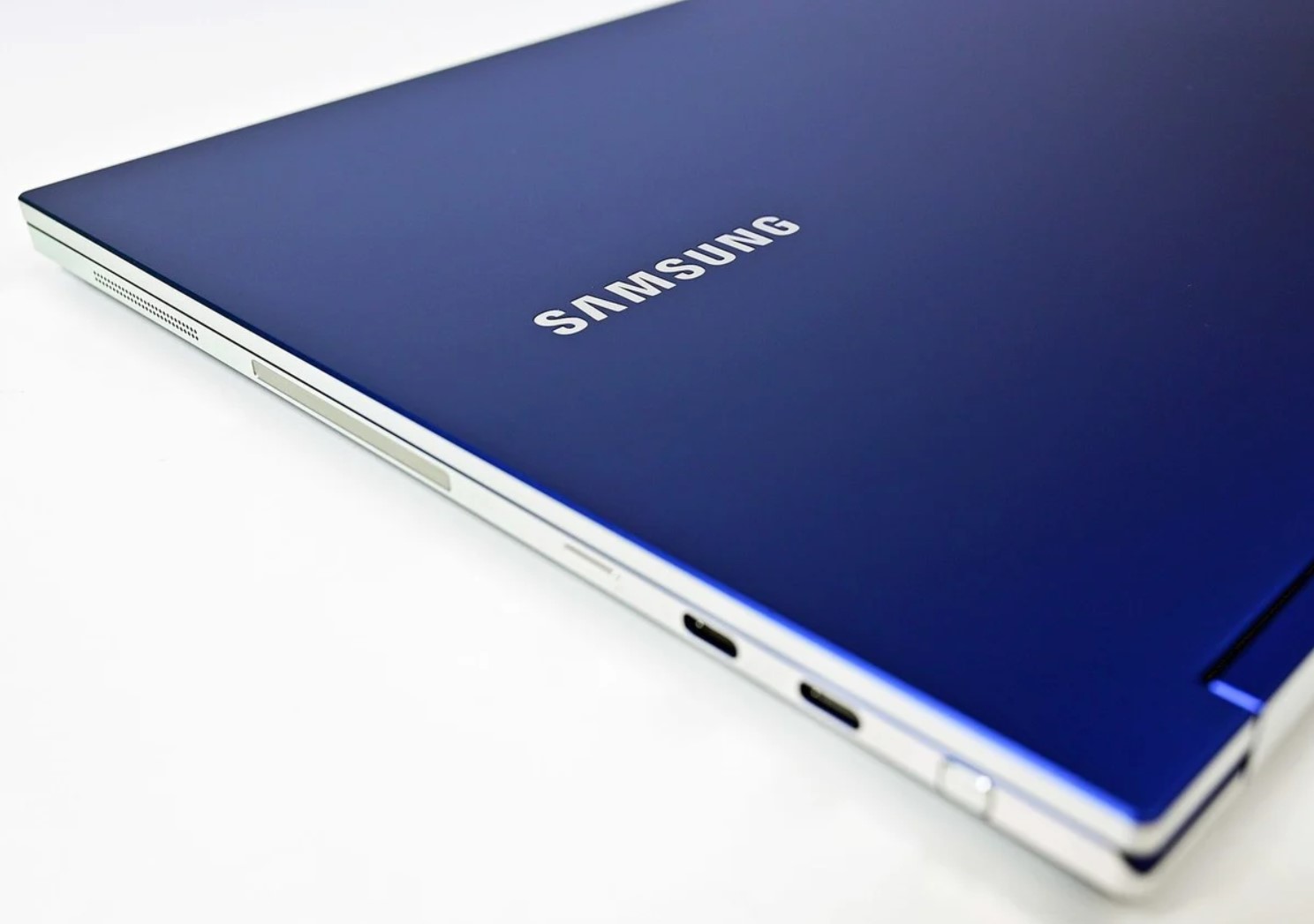 Η Samsung λέγεται πως θα λανσάρει Windows 10 laptop με επεξεργαστή Exynos και γραφικά AMD