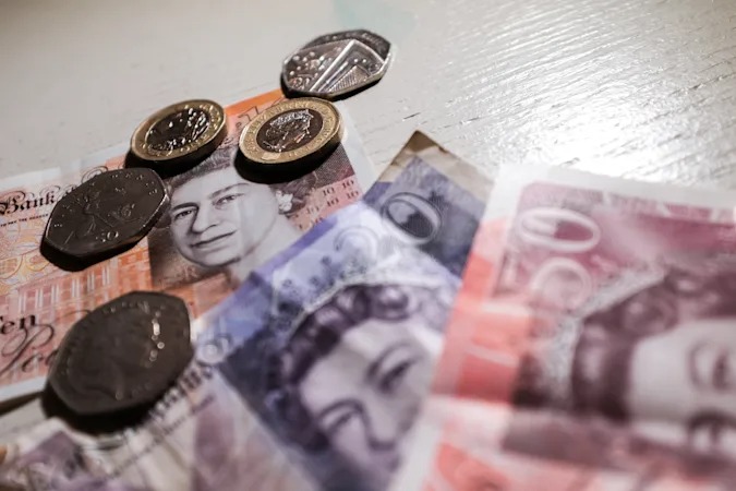 Τη δημιουργία ψηφιακού νομίσματος εξετάζει το Ηνωμένο Βασίλειο