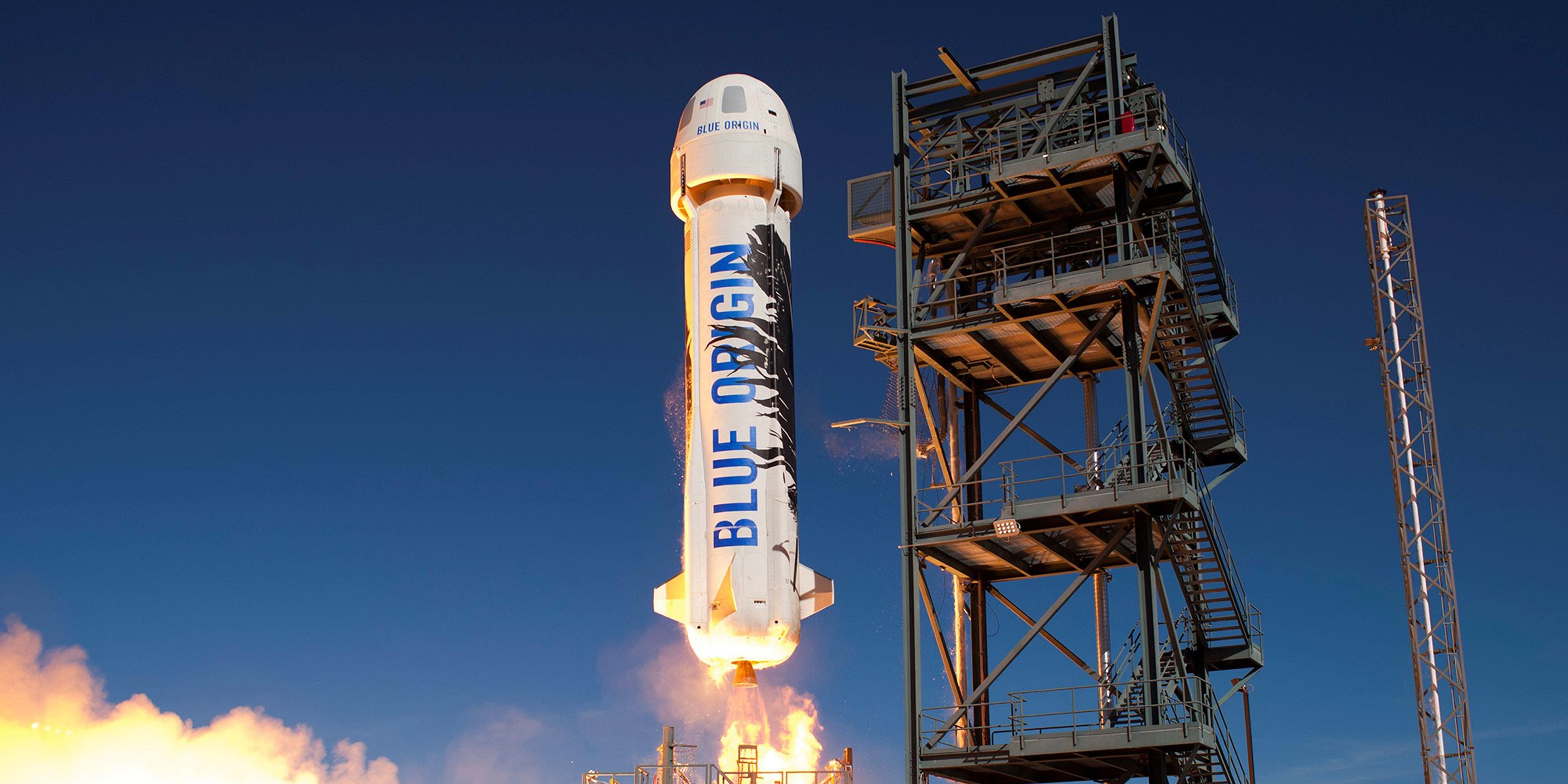 Η Blue Origin στοχεύει να πραγματοποιήσει την πρώτη επανδρωμένη της πτήση τον Ιούλιο