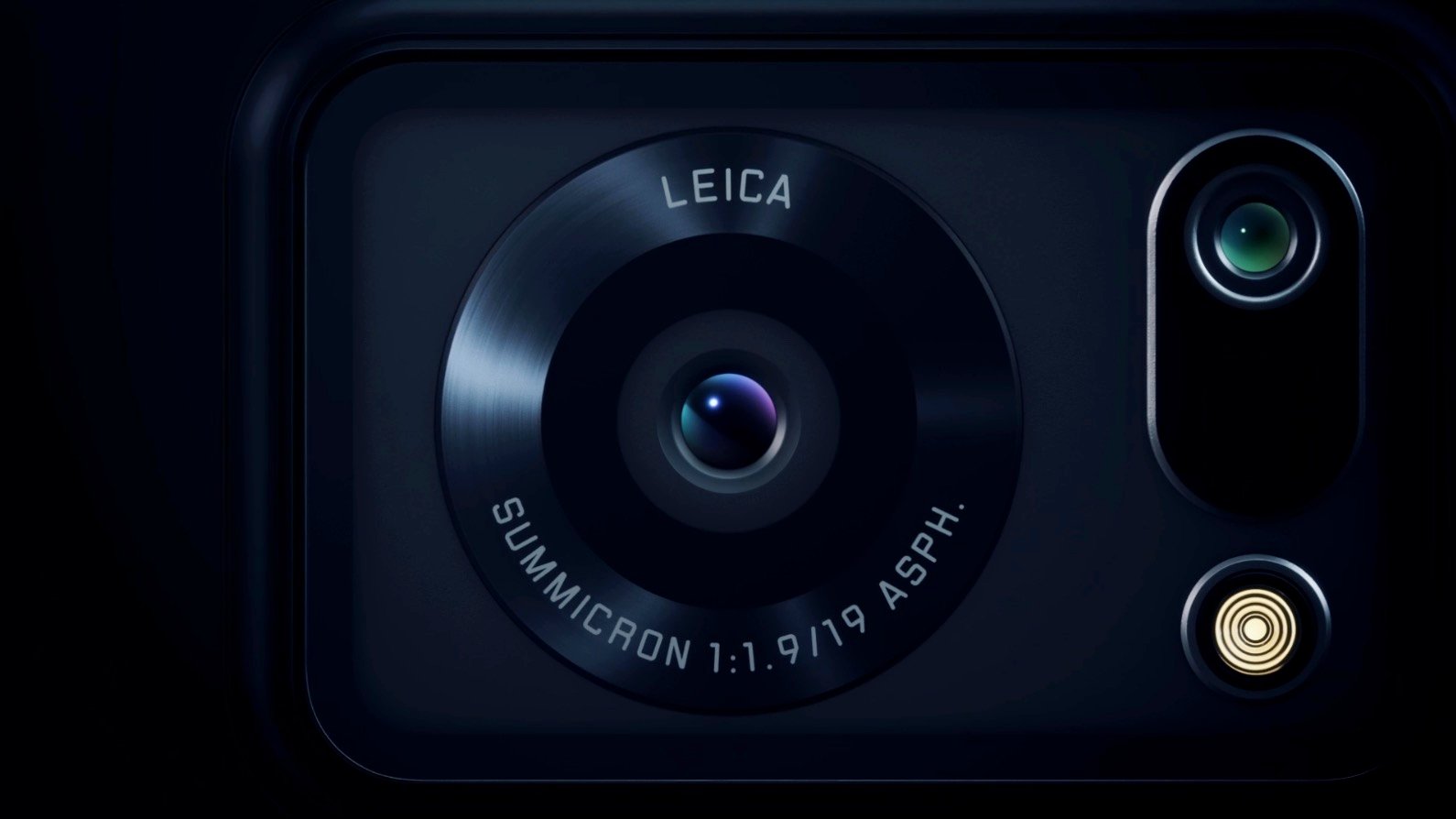 Το νέο Sharp Aquos R6 έχει κάμερα που φέρει την «υπογραφή» της Leica