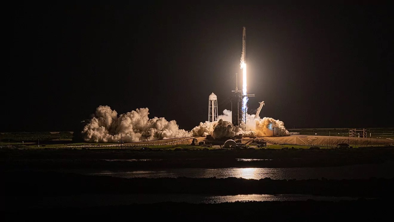 Με επιτυχία εκτοξεύθηκε η πρώτη «τουριστική» αποστολή της SpaceX, Inspiration4