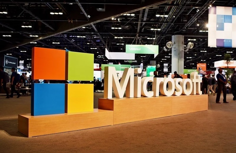 Μεταξύ των πιο μισητών εταιρειών βρίσκεται η Microsoft σύμφωνα με σχόλια στο Twitter