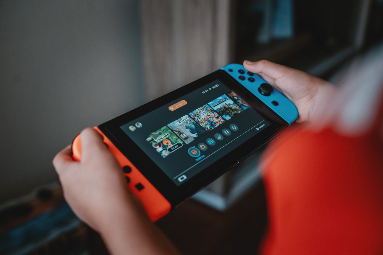 Η Nintendo μειώνει την τιμή του Switch στην Ευρώπη, λίγο πριν την κυκλοφορία της OLED έκδοσης