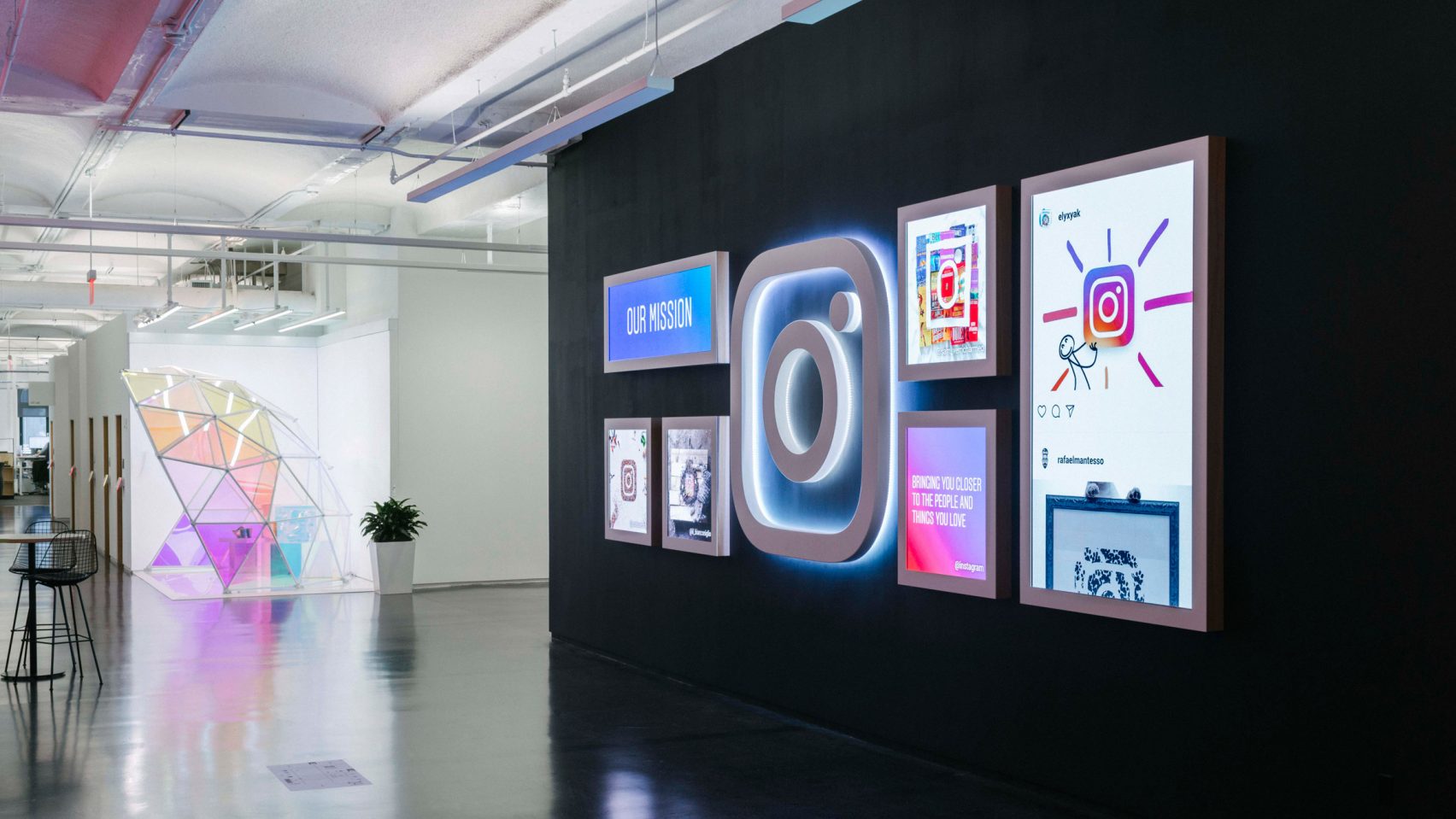 Το Instagram θα παρουσιάσει λειτουργία διαλείμματος και σκουντήγματος για να απωθήσει έφηβους από επιβλαβές περιεχόμενο