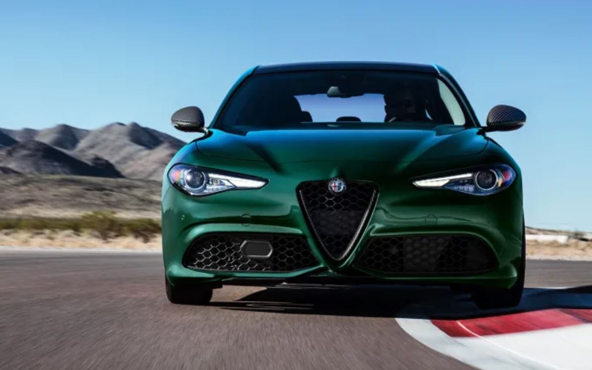 Η ηλεκτρική Alfa Romeo Giulia έρχεται το 2024
