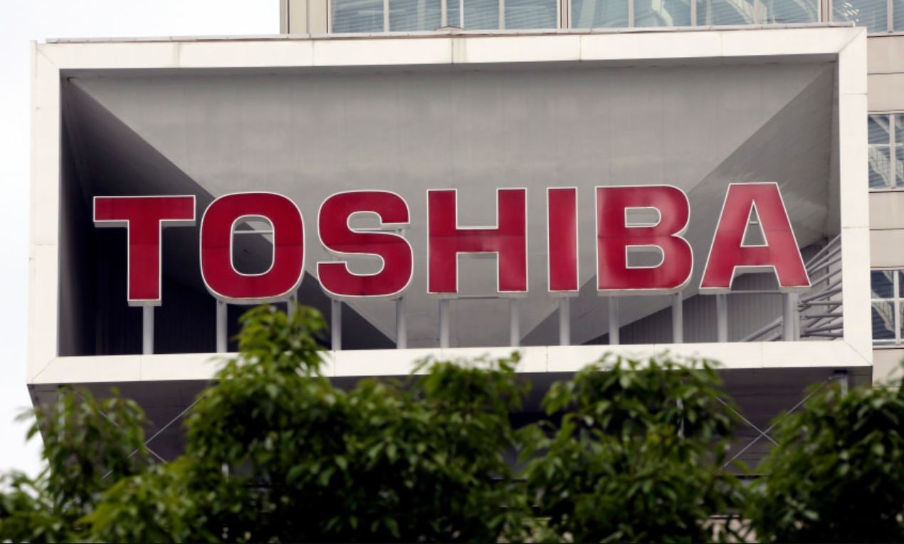 Η Toshiba χωρίζεται σε τρεις αυτόνομες επιχειρήσεις