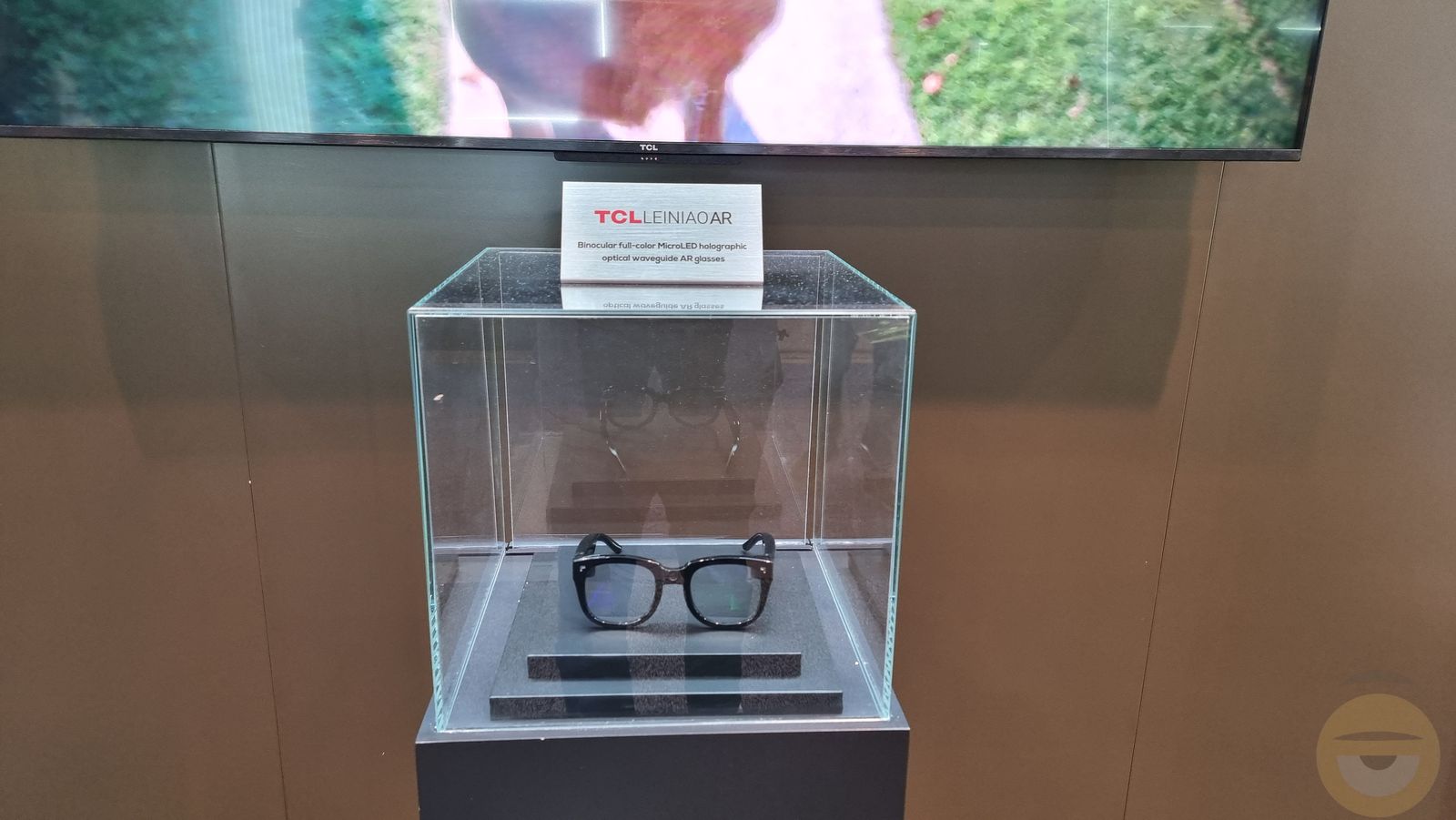 Τα TCL LeinIao AR Glasses προσφέρουν μια «γεύση» από το μέλλον