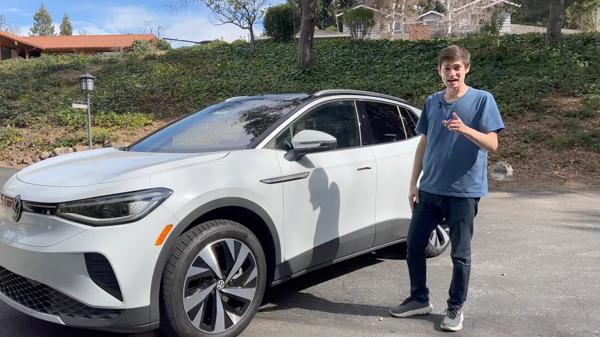 Η Tesla απέλυσε υπάλληλο που έκανε YouTube review με τις beta λειτουργίες του Full Self Driving