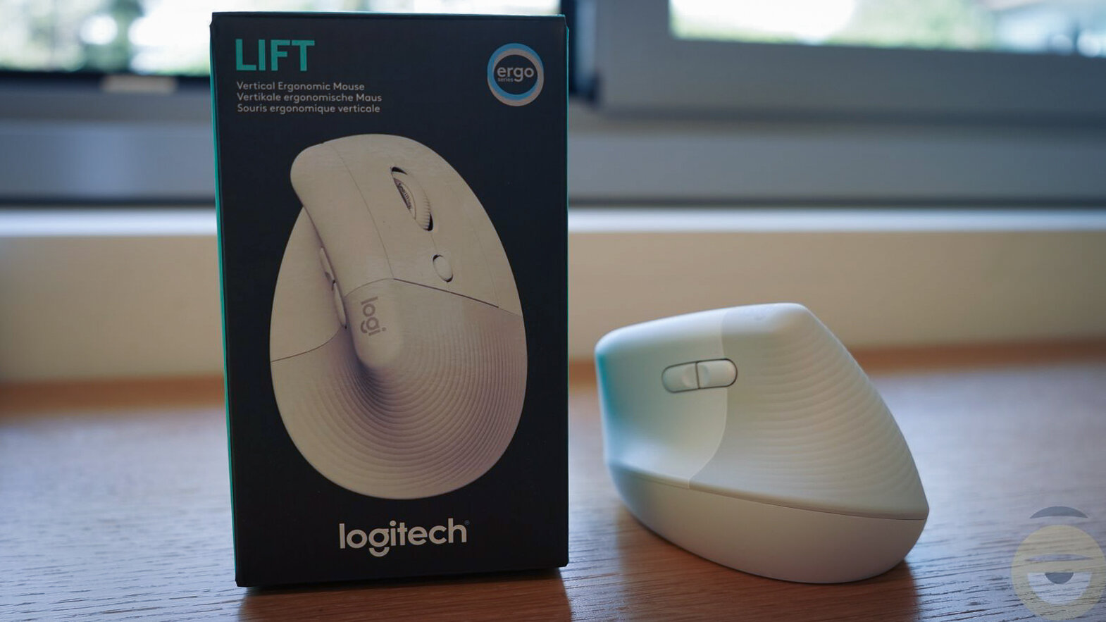 Περισσότερες πληροφορίες για "Logitech Lift Mouse Review"