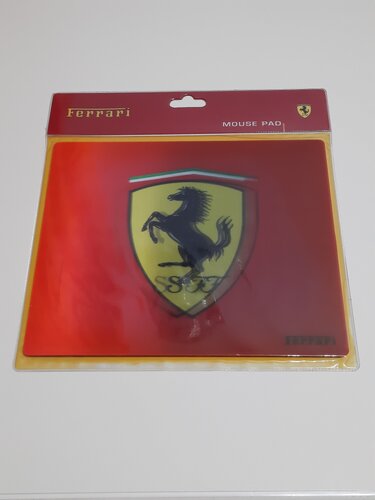 Περισσότερες πληροφορίες για "Genuine Ferrari Mousepad Official Collector Item RARE"