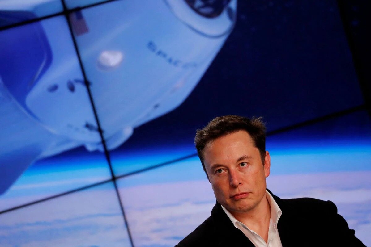 Περισσότερες πληροφορίες για "SpaceX: Απόλυση τουλάχιστον 5 ατόμων μετά τη δημοσίευση επικριτικής επιστολής για τον Elon Musk"