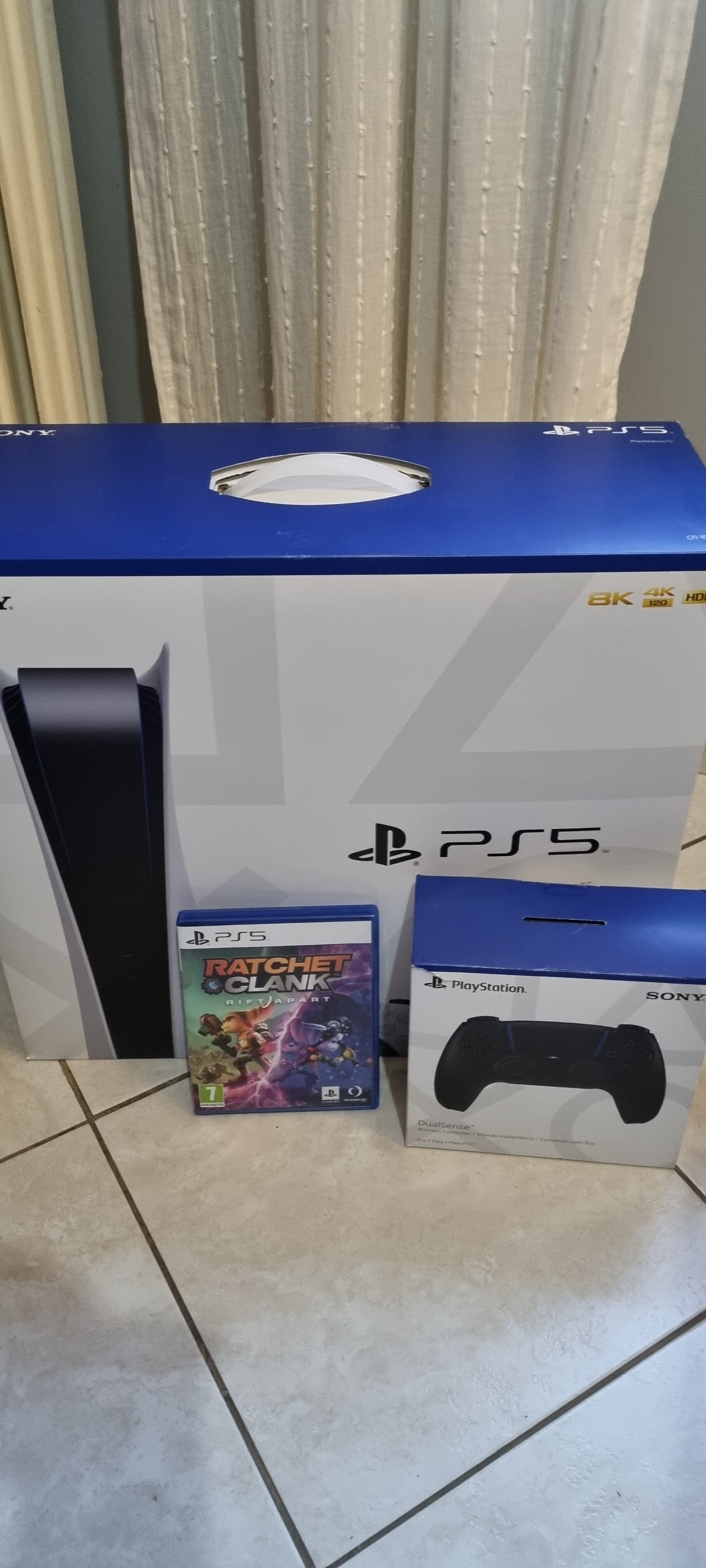 sony-ps5-disc-edition-playstation-consoles-insomnia-gr