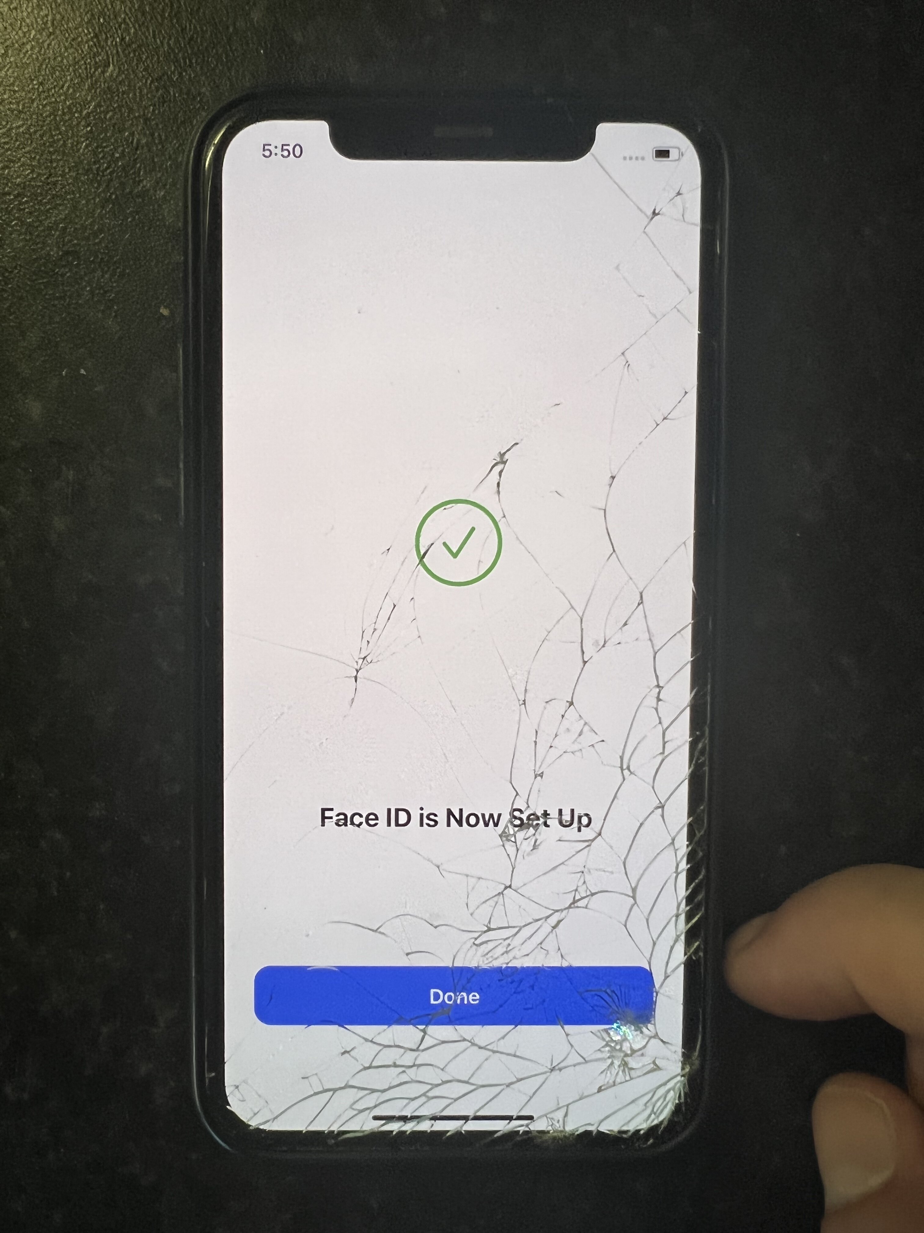 iPhone 11 Pro 64GB Cracked screen για ανταλλακτικα (δουλευει) - iPhone