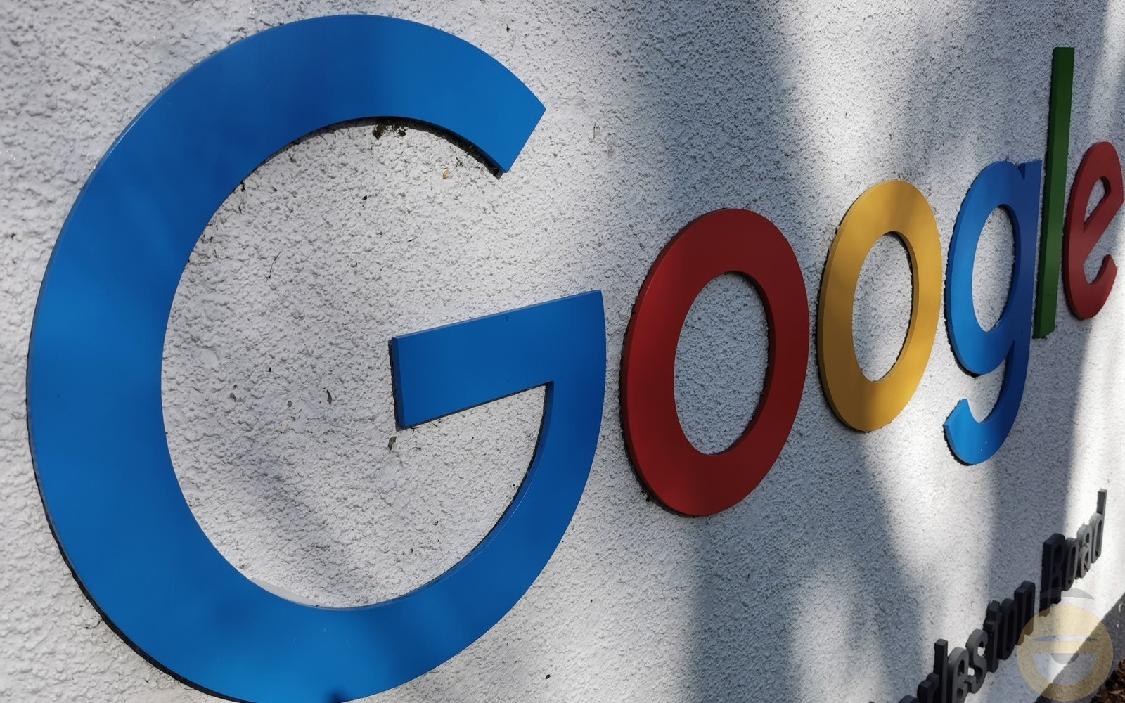 Ο CEO της Google λέει στους εργαζομένους ότι η παραγωγικότητα τους πρέπει να βελτιωθεί, ζητώντας σχετικές ιδέες