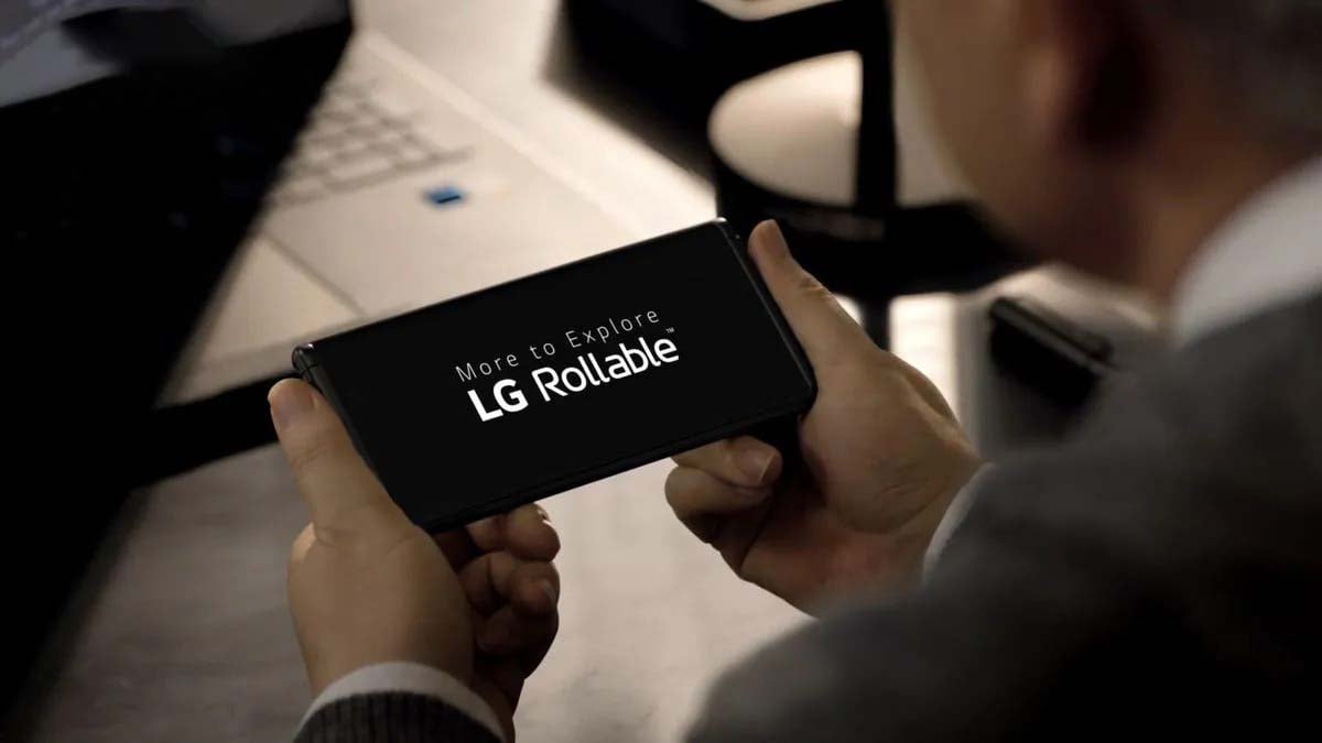 Hands-on video του LG Rollable μας δείχνει το εντυπωσιακό smartphone που δεν θα κυκλοφορήσει ποτέ