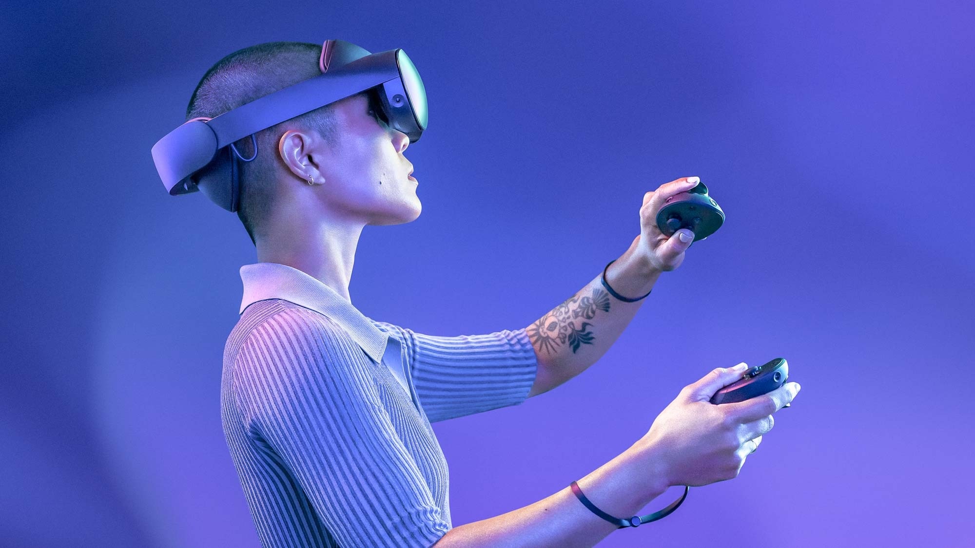 Περισσότερες πληροφορίες για "H Meta ανακοίνωσε το νέο VR headset με την ονομασία Quest Pro καθώς κυνηγά το όνειρο του metaverse"