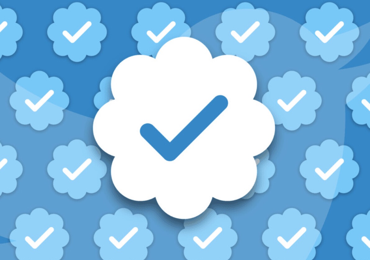 Το Twitter σχεδιάζει να χρεώνει 20 δολάρια ανά μήνα για το verification κάθε λογαριασμού