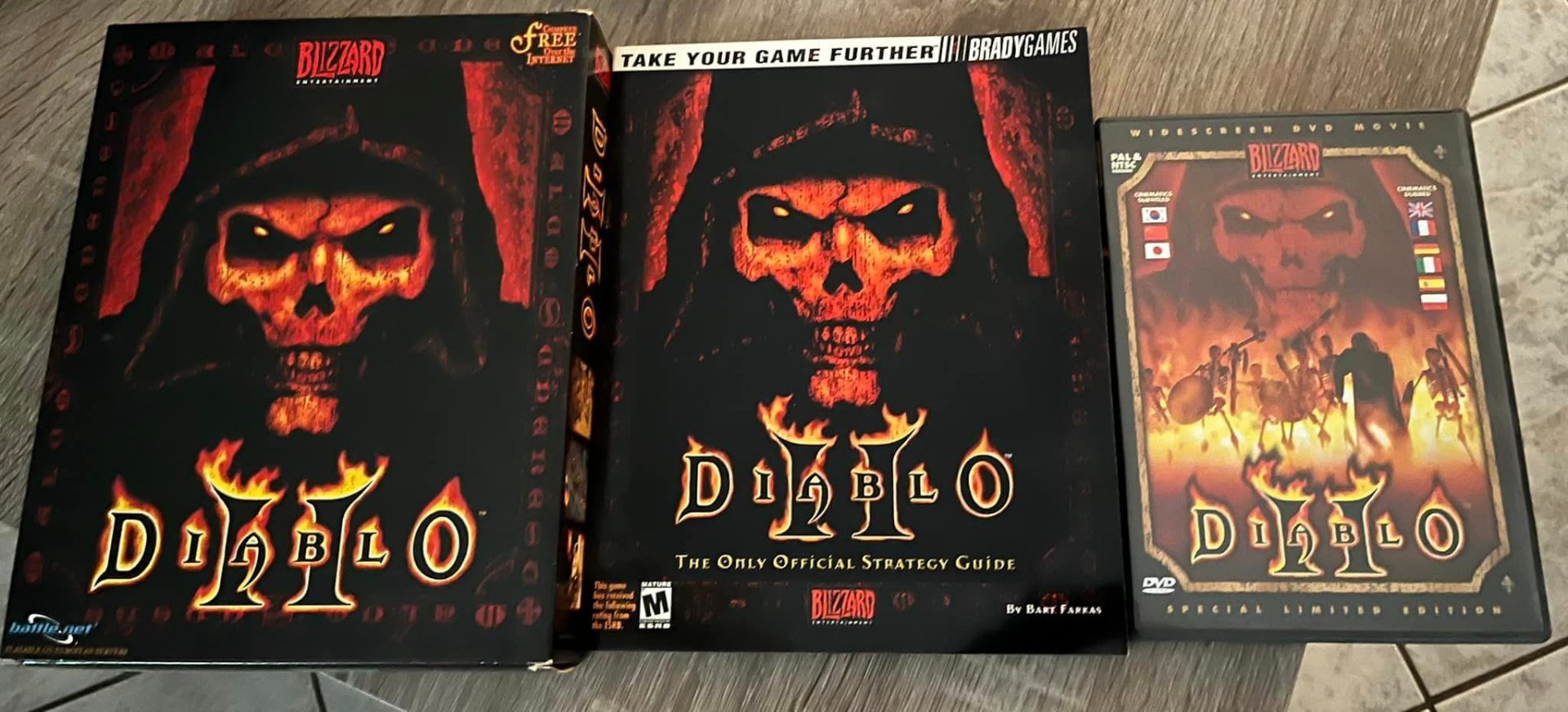 PC BIG BOX Diablo 2 Christmas Edition Exclusive Gift Set - PC Games ...