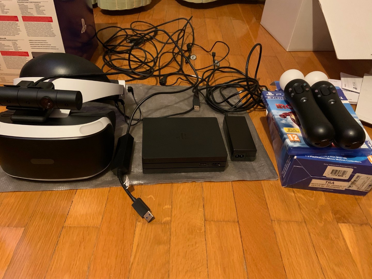 Sony Playstation VR Camera V2 MOVE MOTION CONTROLLERS Virtual ps-vr2-first-impressions-of-playstation-s-next-generation-virtual