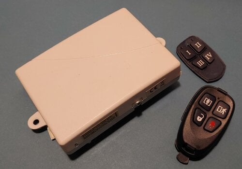 Περισσότερες πληροφορίες για "DSC - Power Series Wireless Receiver Kit RF5108-433Mhz for Home Alarm"