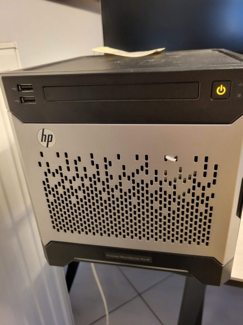 HP ProLiant MicroServer Gen8 Insomnia gr hp-proliant-microserver-gen8-insomnia-gr