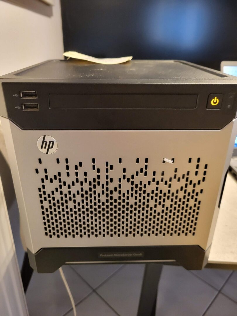 HP ProLiant MicroServer Gen8 Insomnia gr logical-volume-manager-kizajm