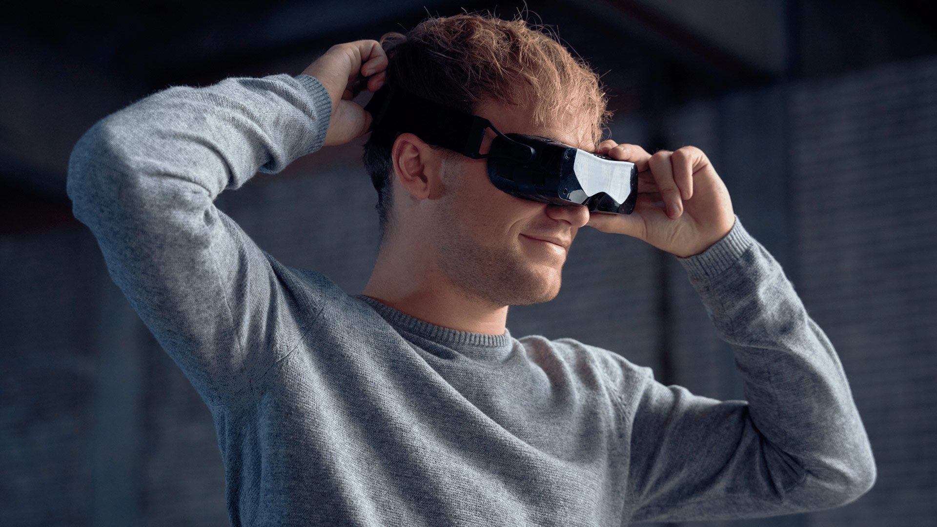 Το Beyond headset των $999 της Bigscreen VR είναι custom-made για να ταιριάζει στο πρόσωπο σου