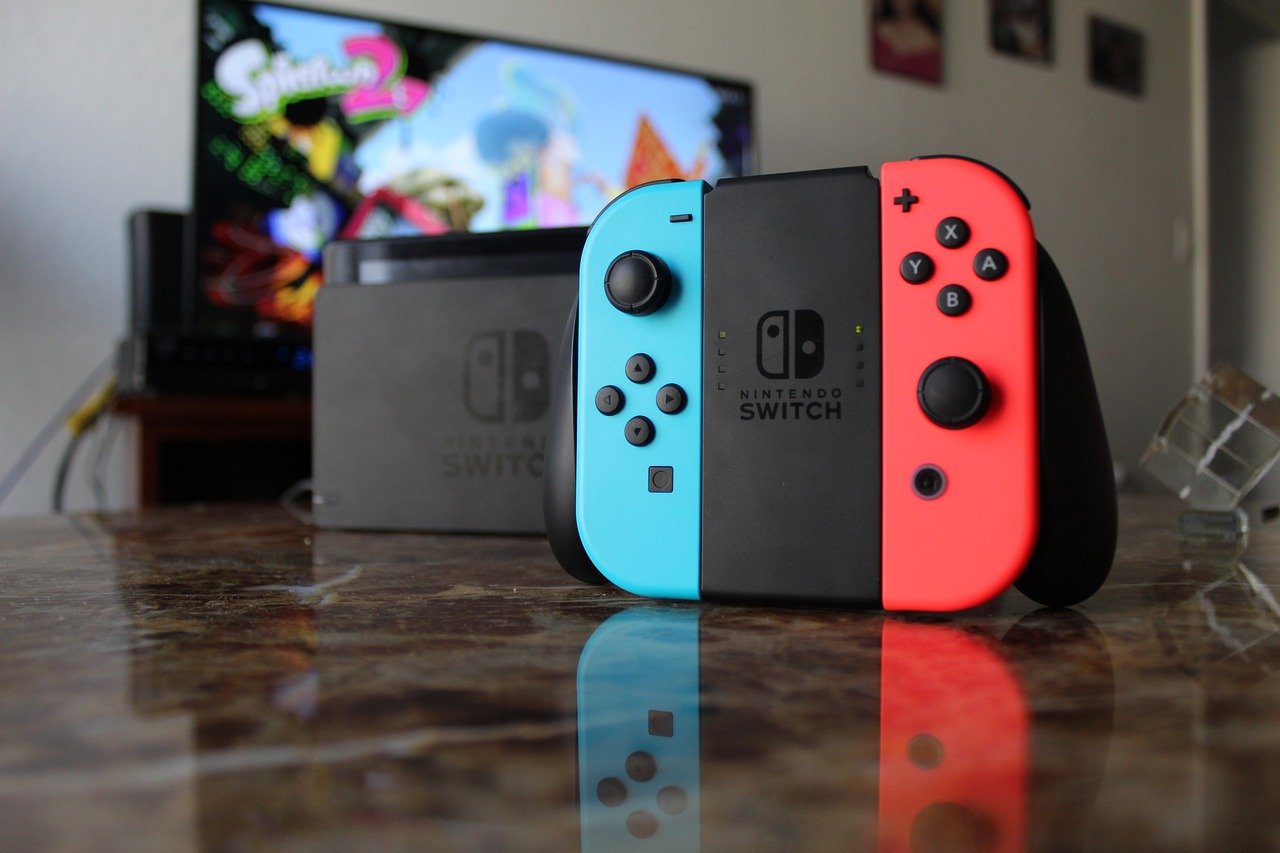 Περισσότερες πληροφορίες για "Το Switch ξεπέρασε σε πωλήσεις το PS4, όμως η Nintendo βλέπει δύσκολους καιρούς μπροστά της"