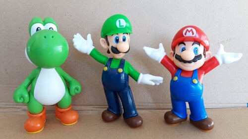 Περισσότερες πληροφορίες για "Φιγούρες Super Mario Luigi Yoshi"