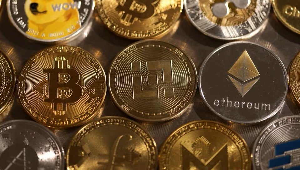 Περισσότερες πληροφορίες για "Οι επενδυτές bitcoin στρέφονται στα smart tokens"