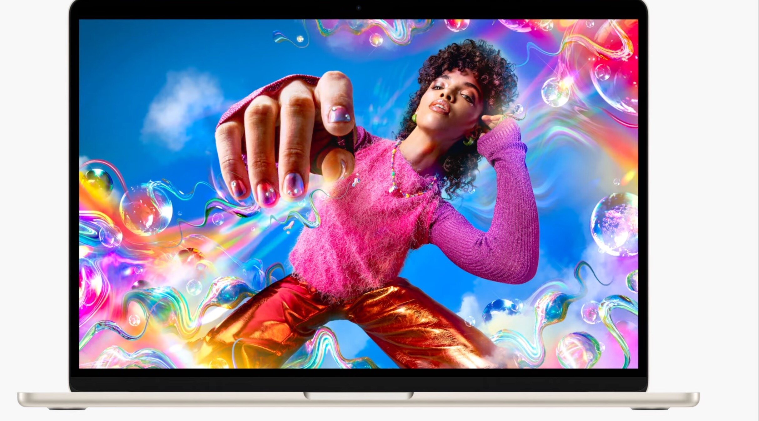 Περισσότερες πληροφορίες για "Το νέο MacBook Air 15 ιντσών «τα έχει όλα»"