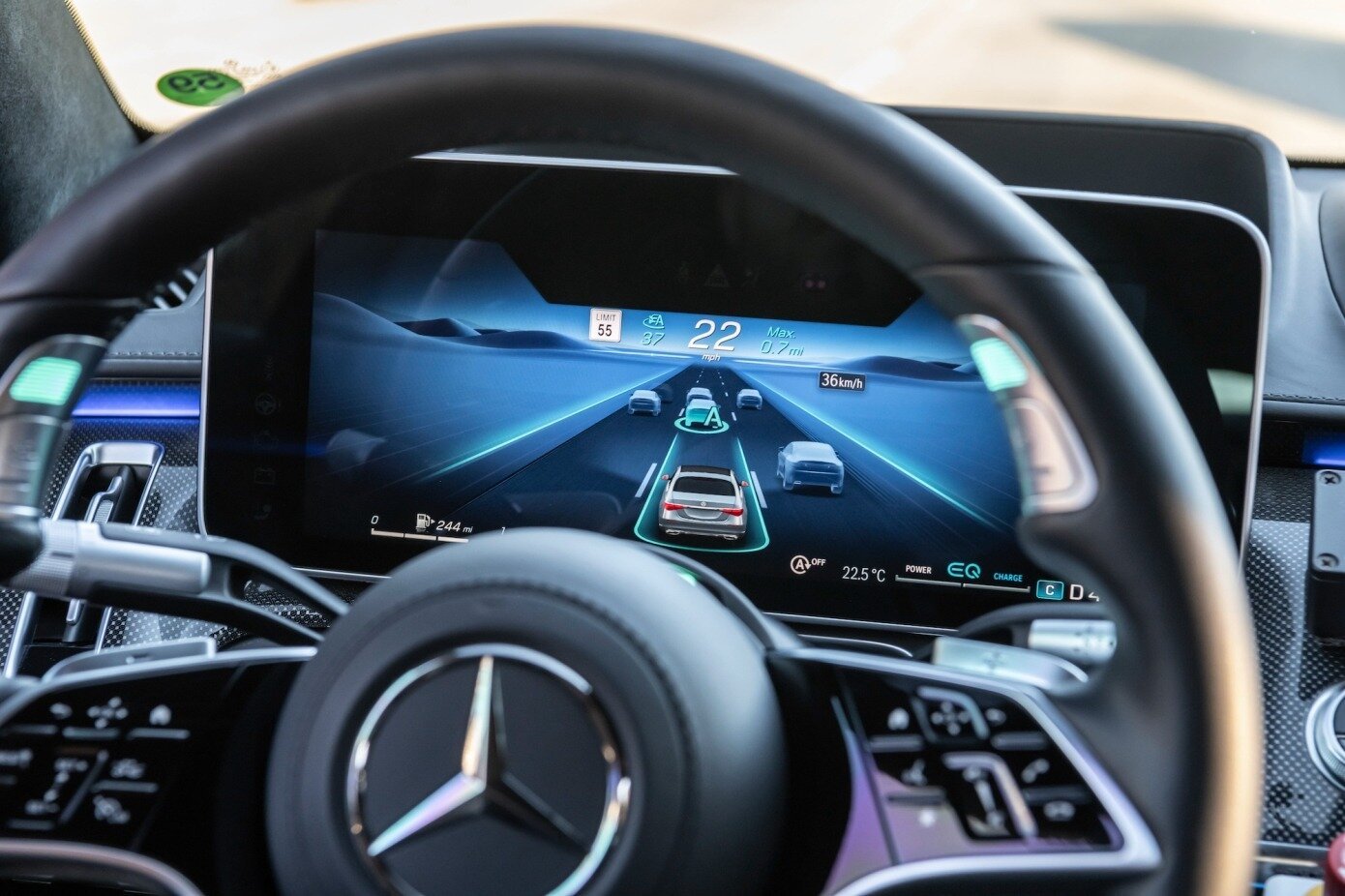 Η Mercedes γίνεται η πρώτη αυτοκινητοβιομηχανία που πωλεί αυτόνομα οχήματα επιπέδου 3 στην Καλιφόρνια