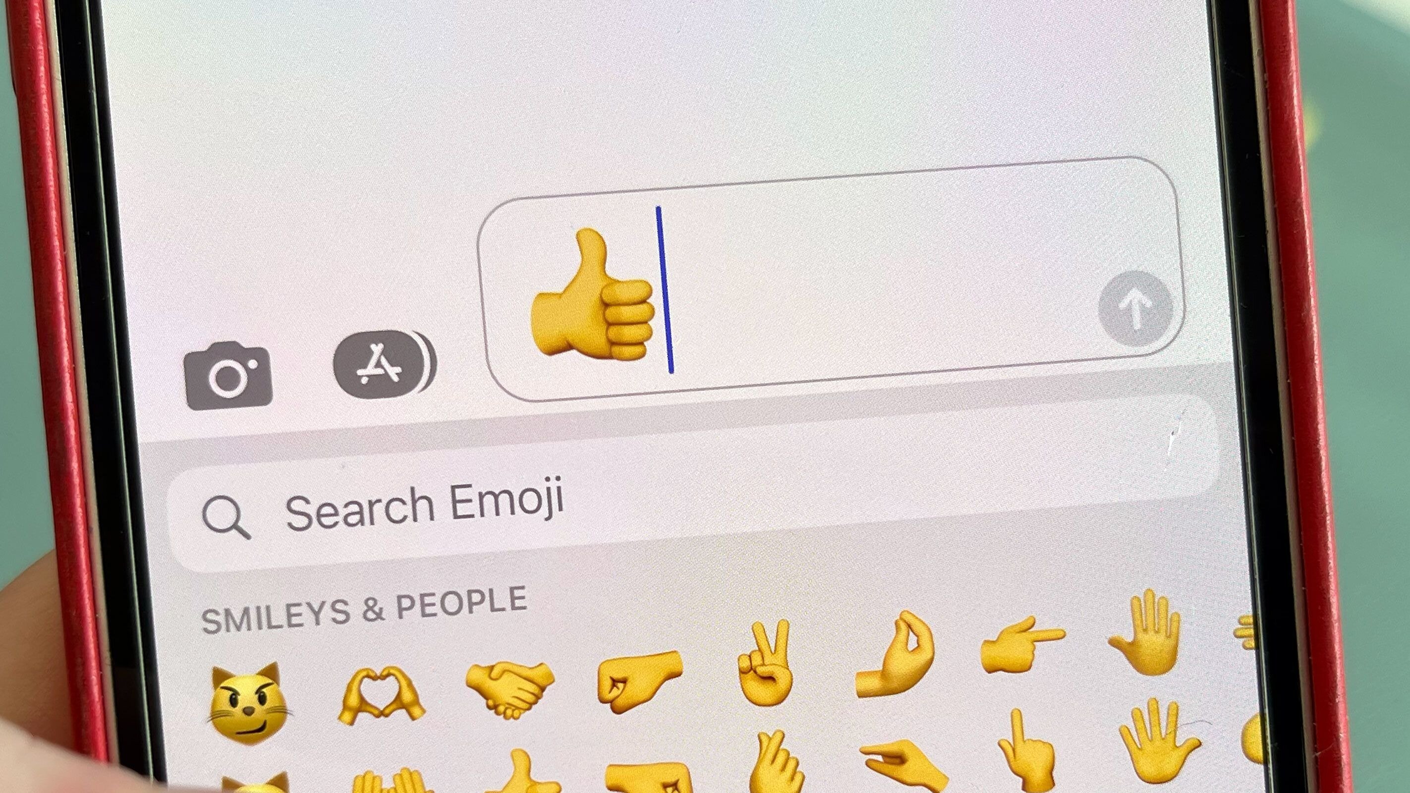 Καναδός δικαστής αποφαίνεται ότι το emoji "thumbs up" μετράει ως συμφωνία σύμβασης