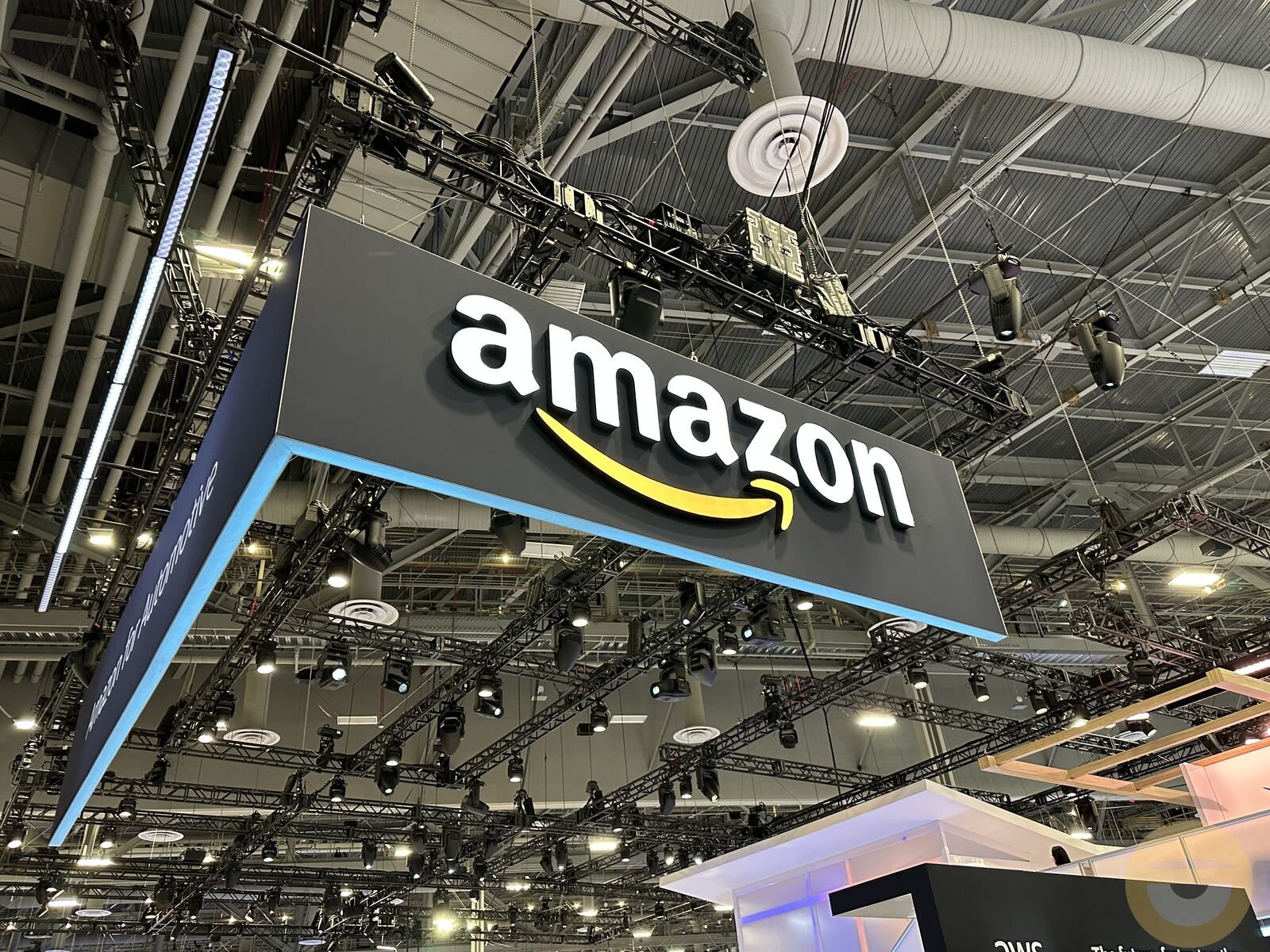 Περισσότερες πληροφορίες για "Η Amazon αμφισβητεί τους νέους κανόνες της ΕΕ για τις ευθύνες των μεγάλων τεχνολογικών εταιρειών"
