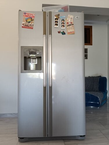 Περισσότερες πληροφορίες για "Ψυγείο LG ντουλάπα"
