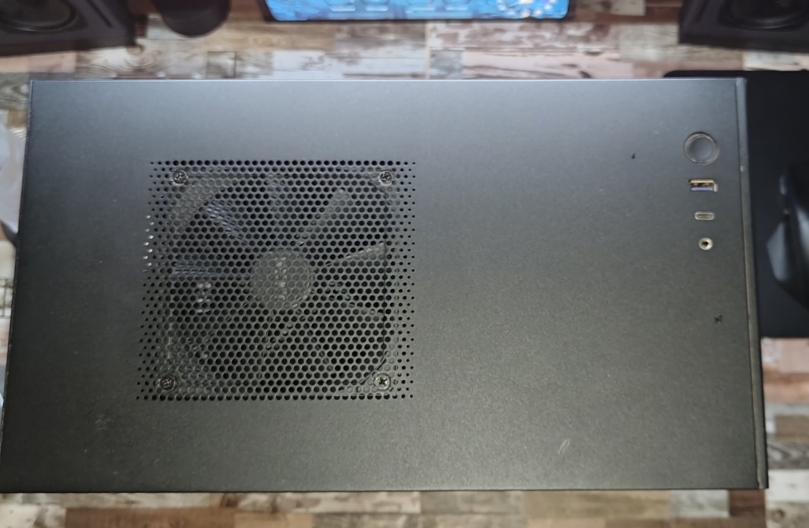 Nzxt H200 Mini Tower PC Cases Insomnia gr nzxt-h200-mini-tower-pc-cases-insomnia-gr