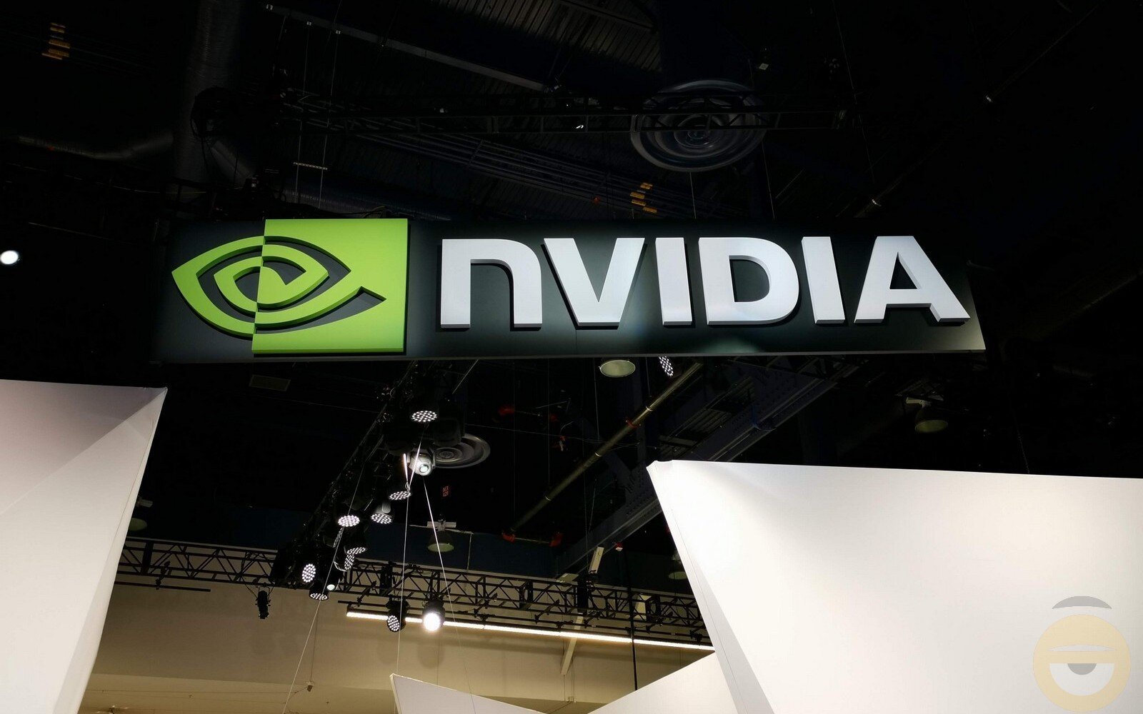 Φαίνεται ότι η NVIDIA δέχθηκε επιδρομή από τις γαλλικές αντιμονοπωλιακές αρχές