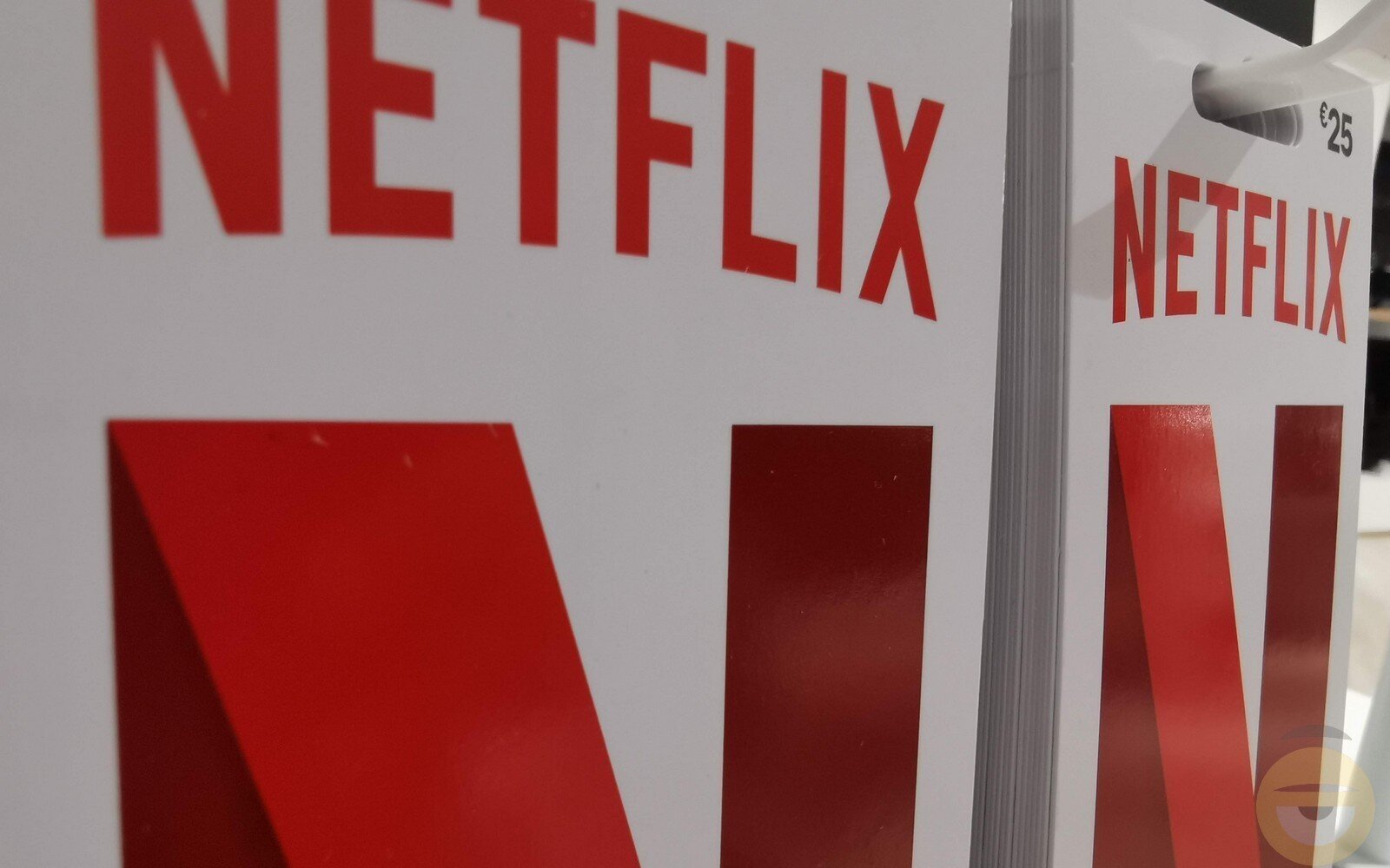 Περισσότερες πληροφορίες για "Το Netflix αυξάνει ξανά τις τιμές και προσθέτει συνδρομητές, παρά τις απεργίες στο Hollywood"